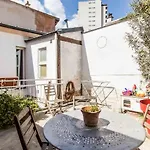 Family Home With A Rooftop Near Menilmontant